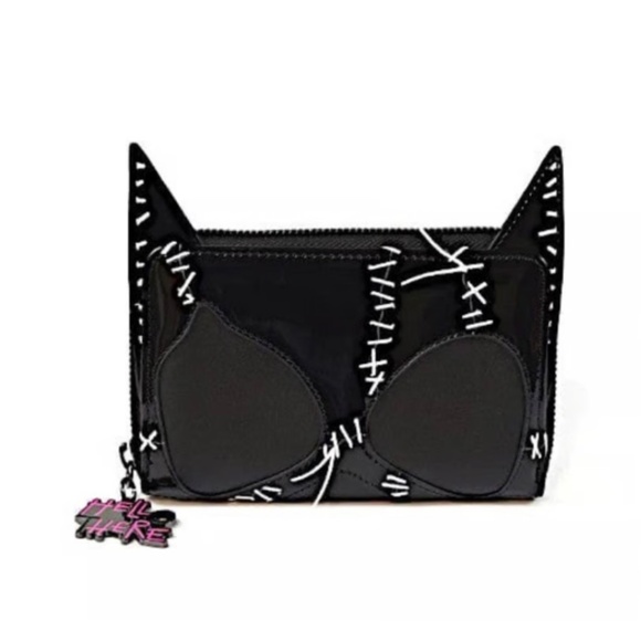NWT Catwoman Loungefly Mini Backpack and Wallet Set - Picture 3 of 4